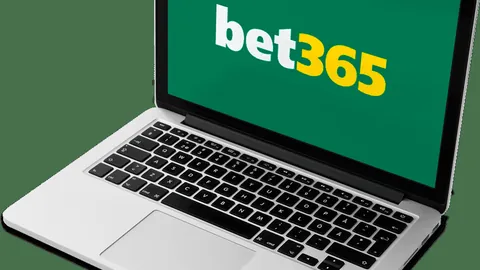 “澳网青少年女单：渠依含首轮出局”